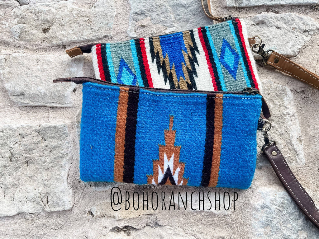 Western Aztec Fabric Tooled Leather Wristlet Purse Bag