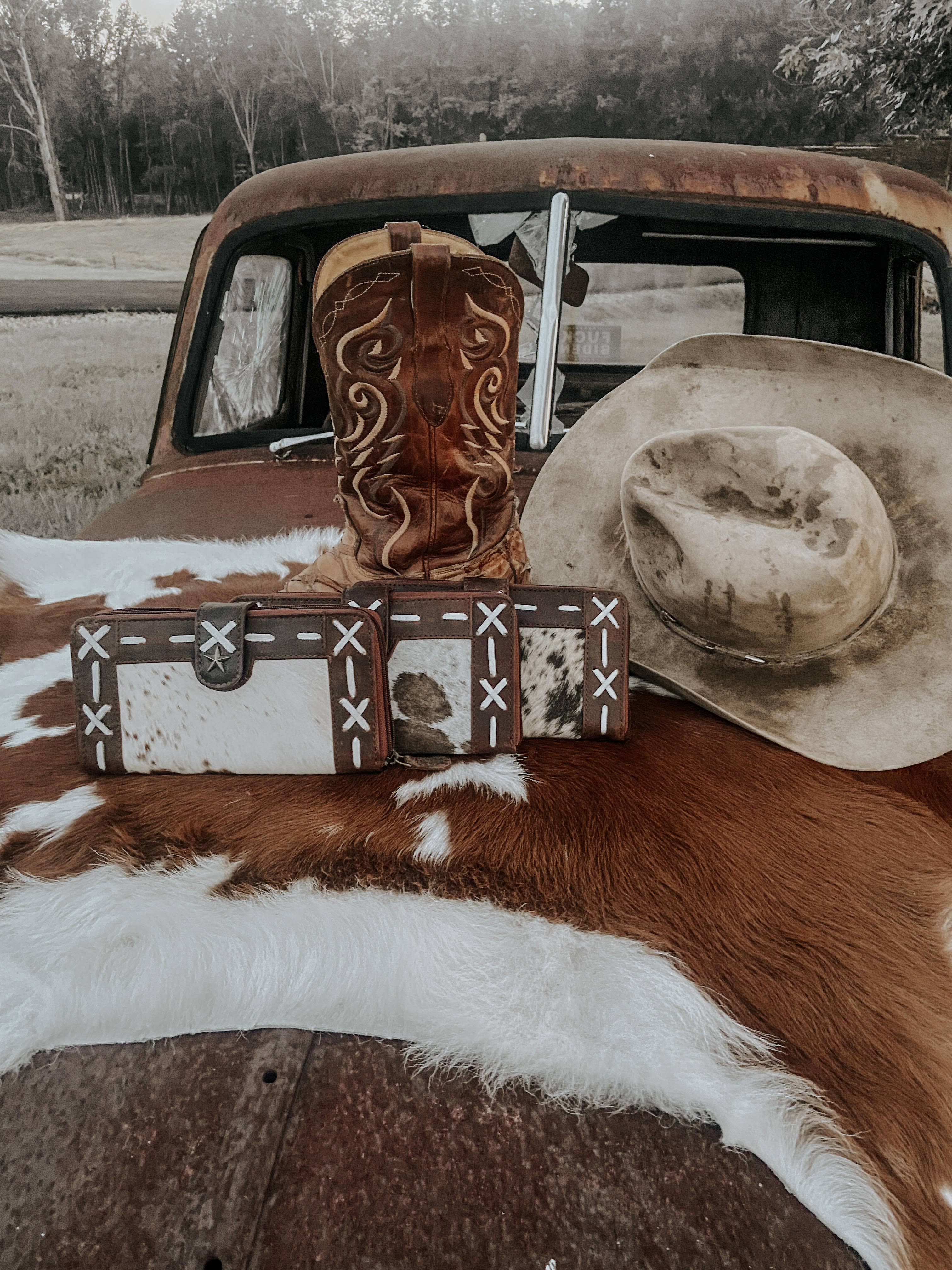 Cross Stiched Leather Cowhide Womens Wallet