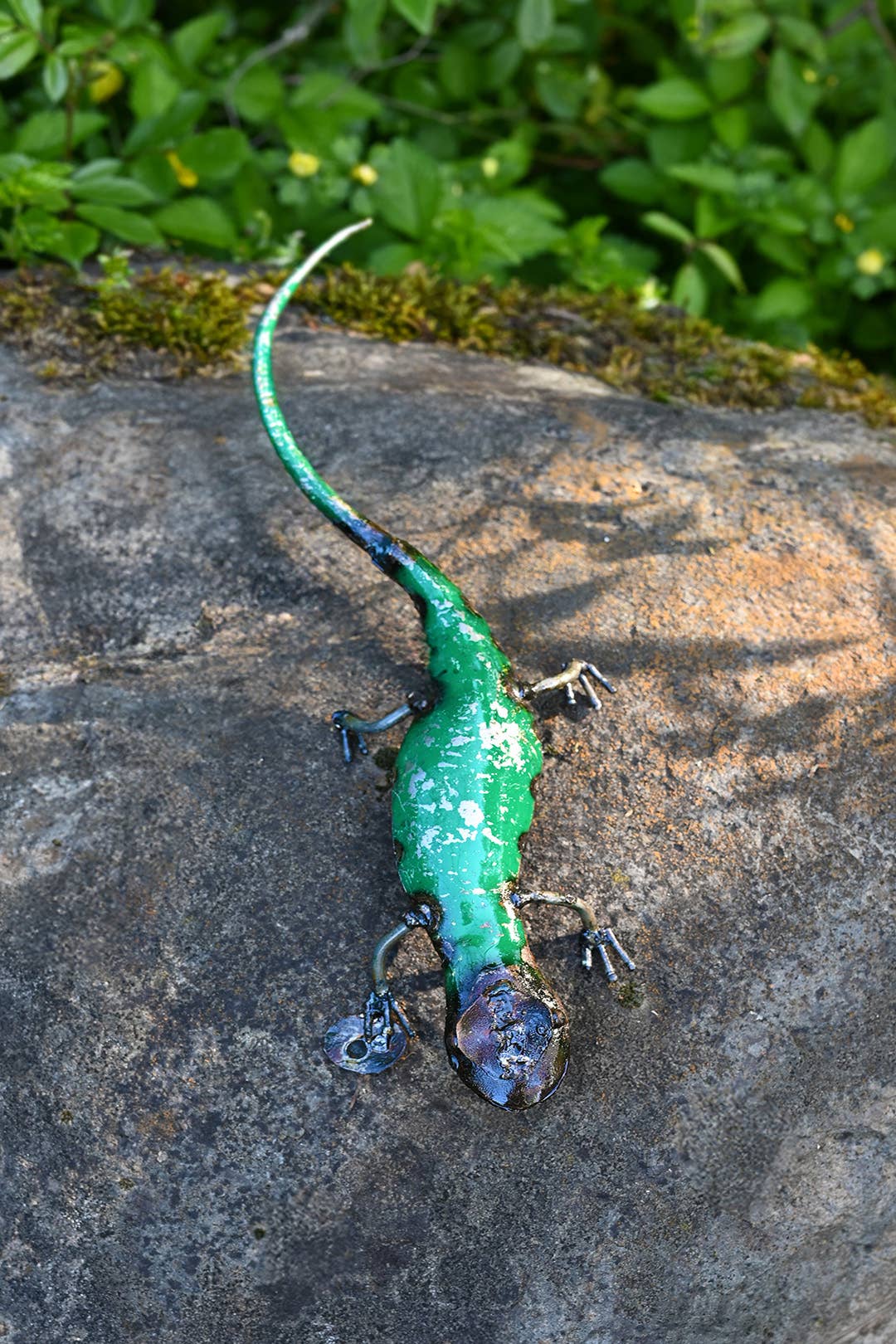 Green Recycled Metal Salamander Sculpture - Garden Gifts