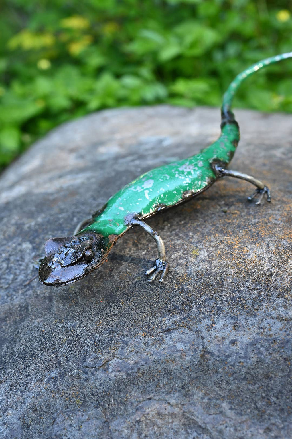 Green Recycled Metal Salamander Sculpture - Garden Gifts
